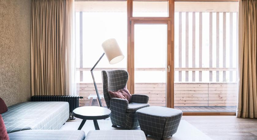 Image of Suite with Valley View and Balcony 3