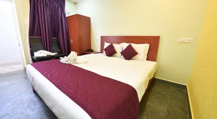 HOTEL KING PARK photo