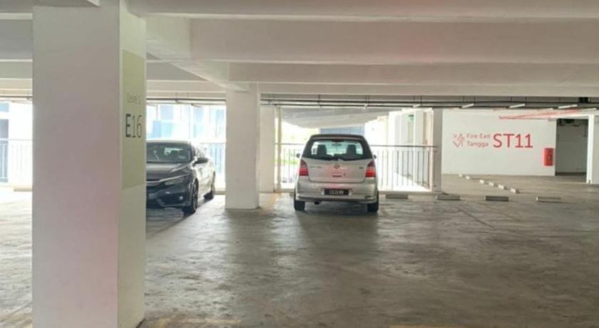 Casa Raudhah @ Timurbay Seafront Residence photo