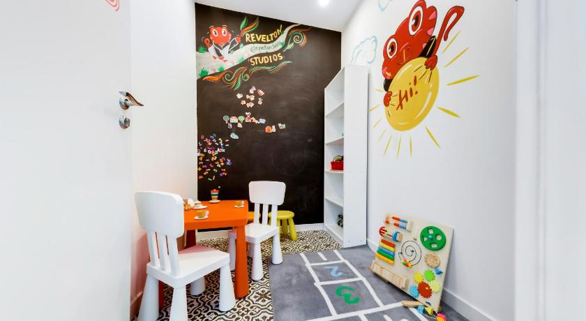 Revelton Studios Prague photo