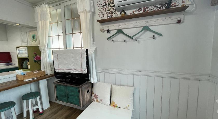 Image of Loft Room with Terrace 9