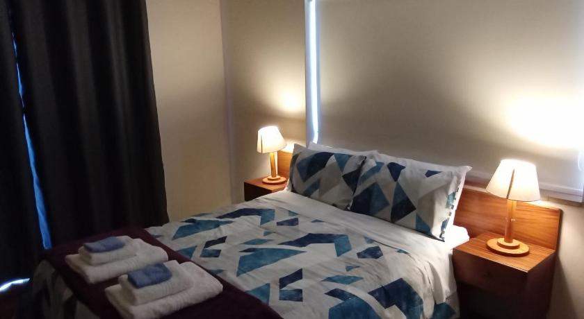 10 on Fairview B&amp;B — Hotel in Paarl