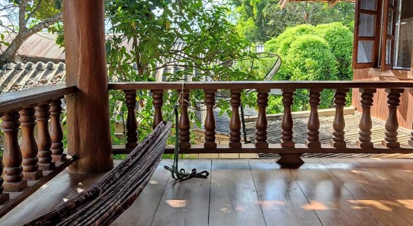 Chanmuang guesthouse photo