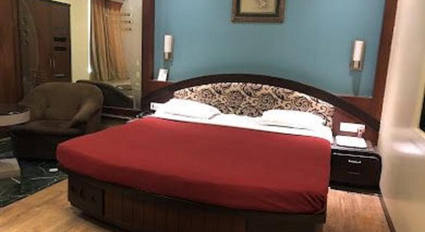 Hotel Ramakrishna International Nanded photo