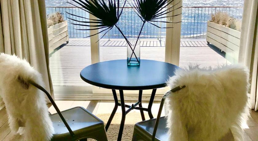 ストラットフォード The Surfside Hotel 3つ星 宿泊施設 レストラン