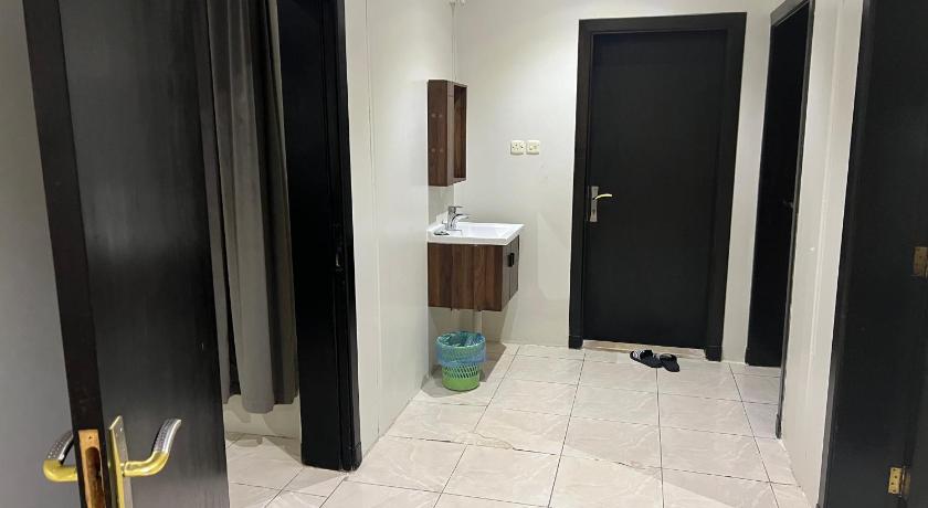شقق قمة الرفاء للوحدات السكنيه photo