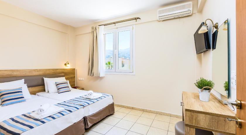 Image of Superior One-Bedroom Quadruple Apartment 16