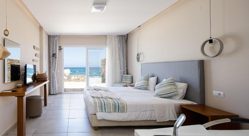 Image of Villa with Private Pool and Sea Front View 7