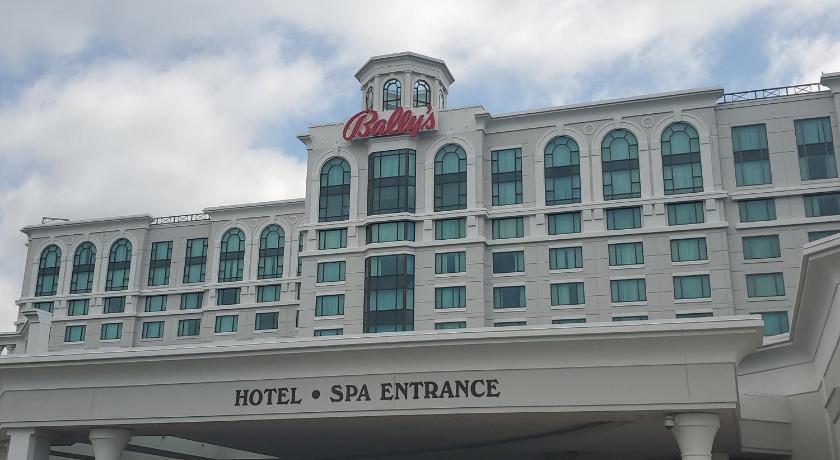 Bally's Dover photo