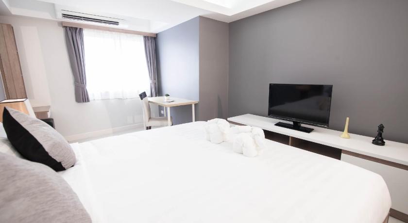 Image of 2 Bedroom Executive 13