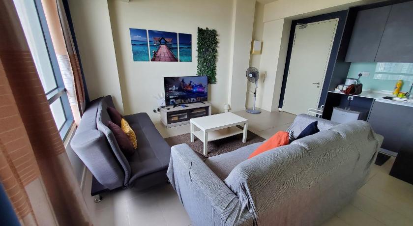 Urban Solitude at Tamarind Suite photo