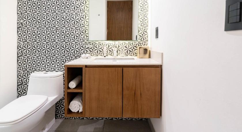 Image of Deluxe Room 7