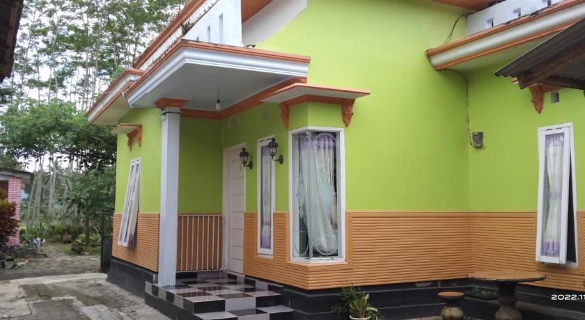 Adventure Homestay Meru Betiri photo