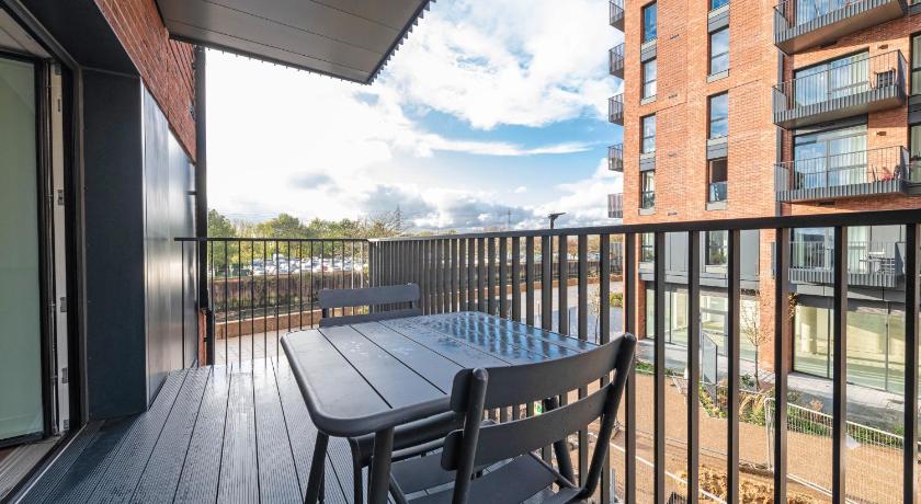 Stayo Apartments Barking Wharf photo