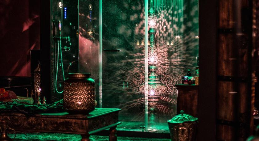 Bijou Hotel / Love and Romance photo