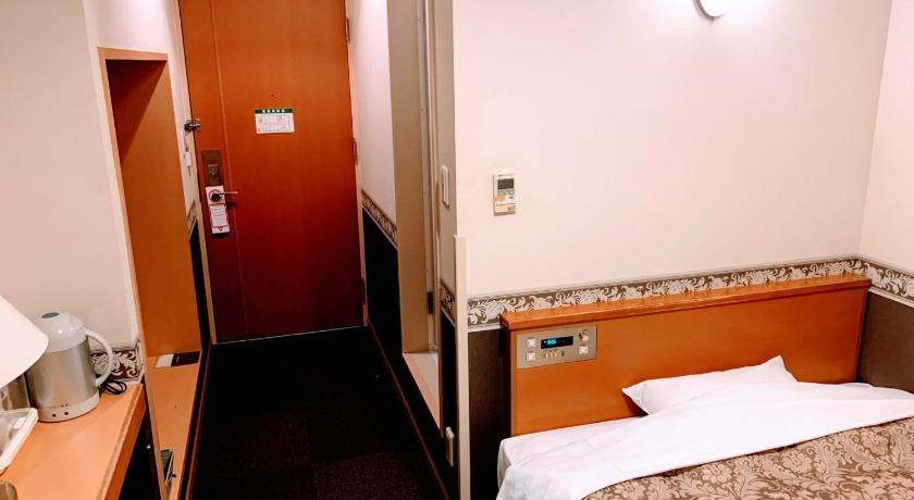 函館 Hakodate Hotel Ekimae - Vacation STAY 91712v 住宿 套房