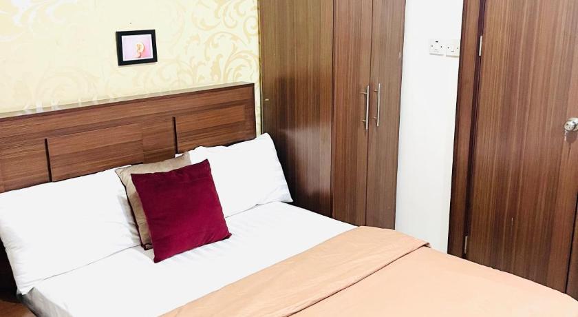 OD-V!CK'S TOPVIEW, WUSE DISTRICT, WiFi,Dstv, 24HR Power,Tight Security photo