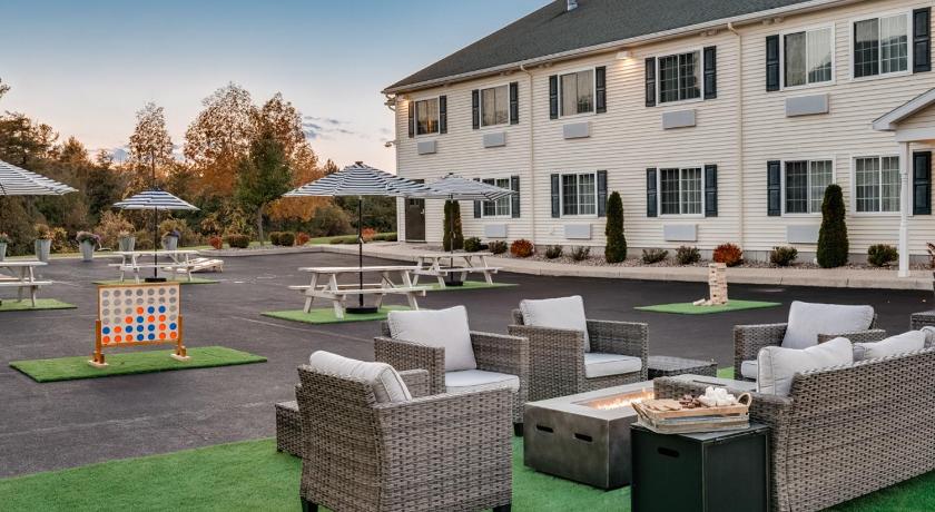 Hotel One75 — Hotel in Hamilton (NY)