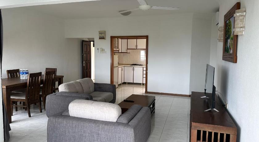 Beach Resort 19 Home Stay SRI SAYANG APARTMENT BATU FERRINGHI 3BEDROOM photo