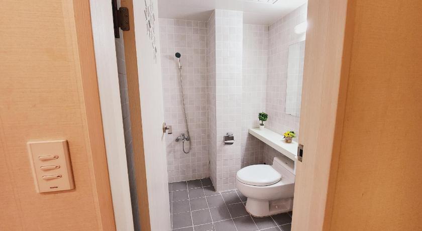 ソウル Olive Hostel R 3つ星 ホテル プール