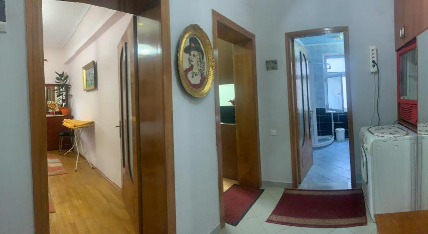Korca Central Flat photo