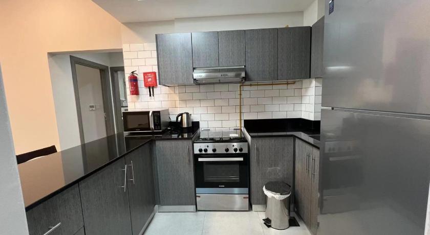 Penrose Place Dubai JVC - image 6