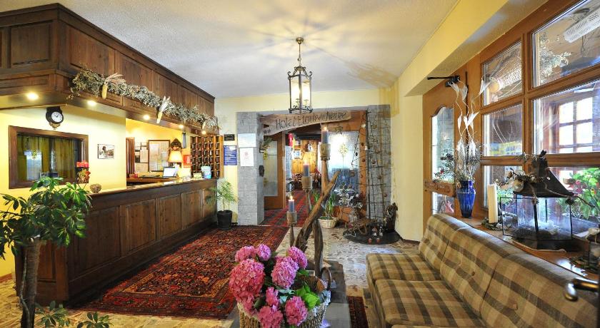 Hotel Etoile De Neige photo