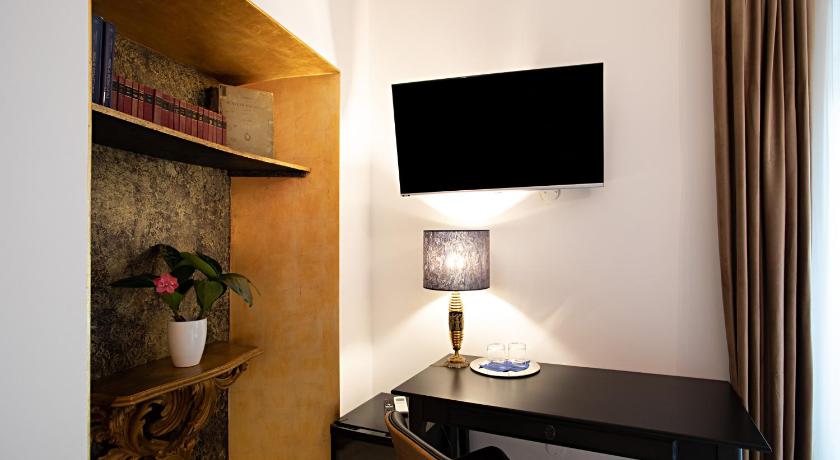 ローマ Ludus Rooms 5つ星 ホテル 外観