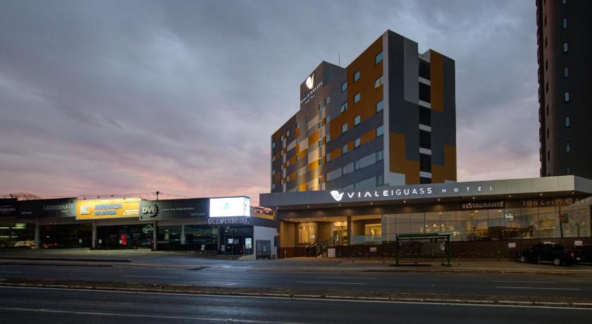 Viale Iguassu photo