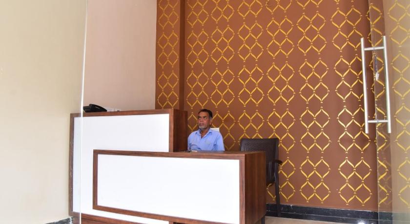 CHANDRA ROYAL RESIDENCY photo