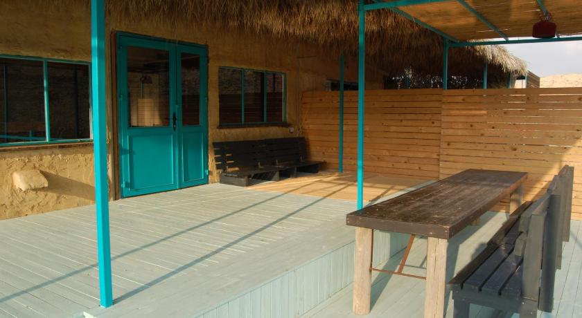 Image of Five-Bedroom House 8
