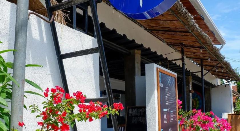 OKEANOS HOTEL — Hotel in Cebu