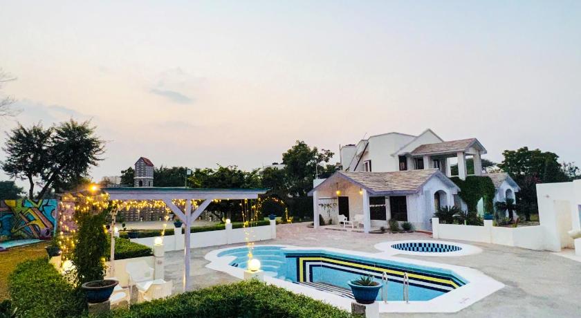 Eden- A Luxury Farm Stay — Hotel in Jaipur