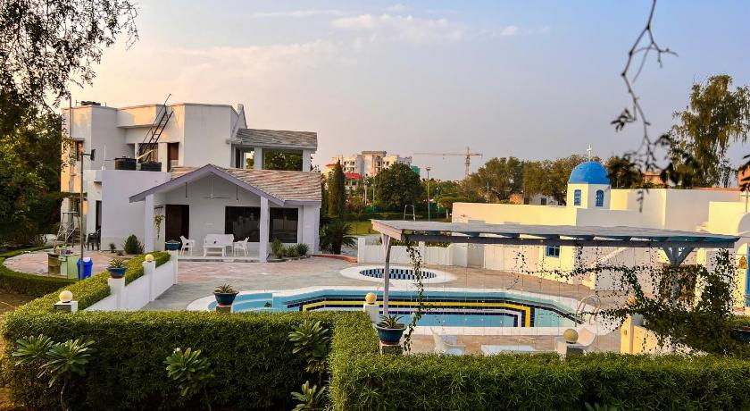 Eden- A Luxury Farm Stay photo