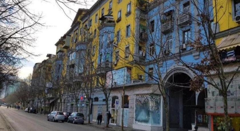 EcoART Apartments — Hotel in Tirana