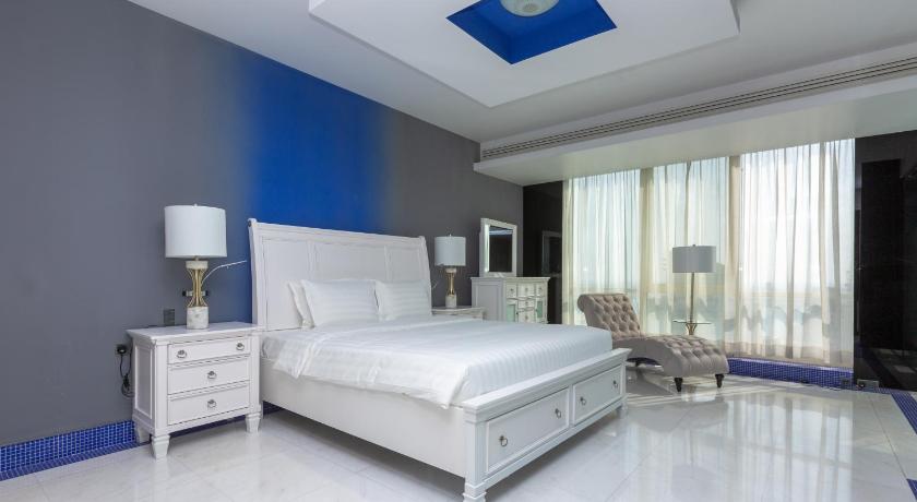 Image of Family Suite 16