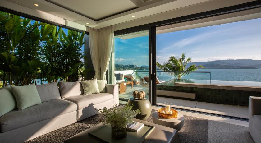 Image of Villa with Sea View 3