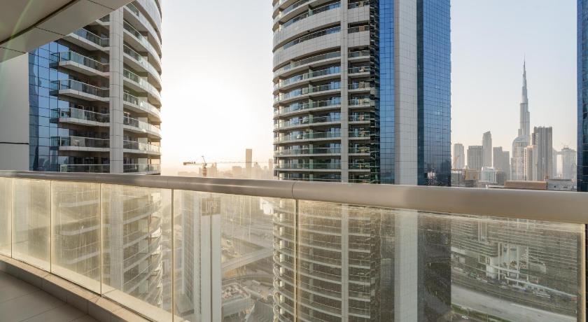Lux BnB Paramount Tower I Burj Views - main image