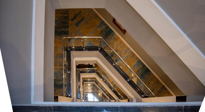 Rovotel Hotel فندق روفوتيل photo