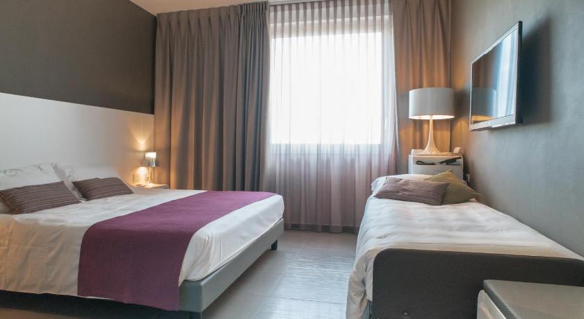 Image of Family Room 3