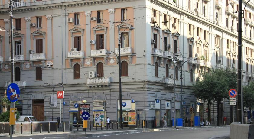 Bovio Modern Suite photo