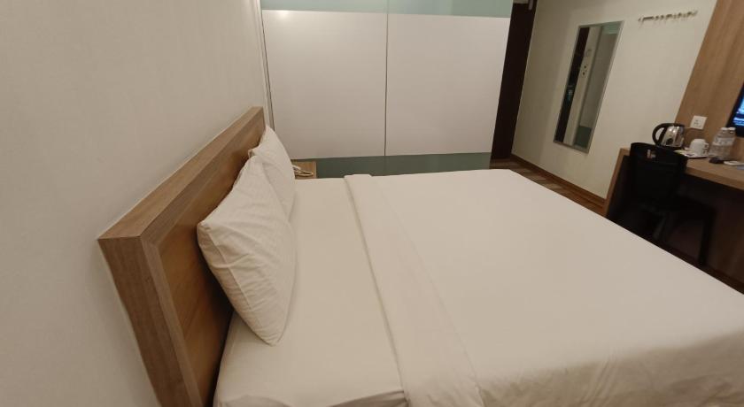 Image of King Suite 11