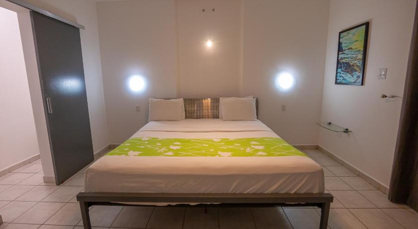 Image of King Suite with Balcony 8