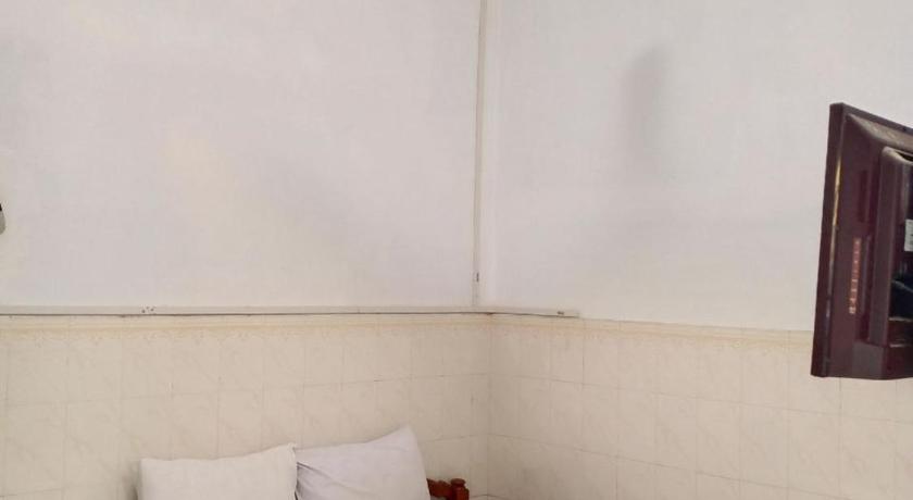 Image of Double Room with Fan 8