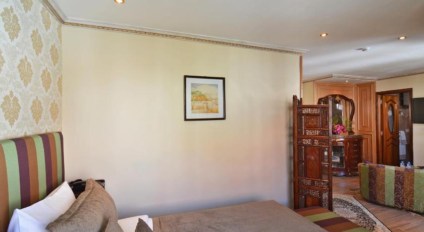 Residence Ifrane Palace photo
