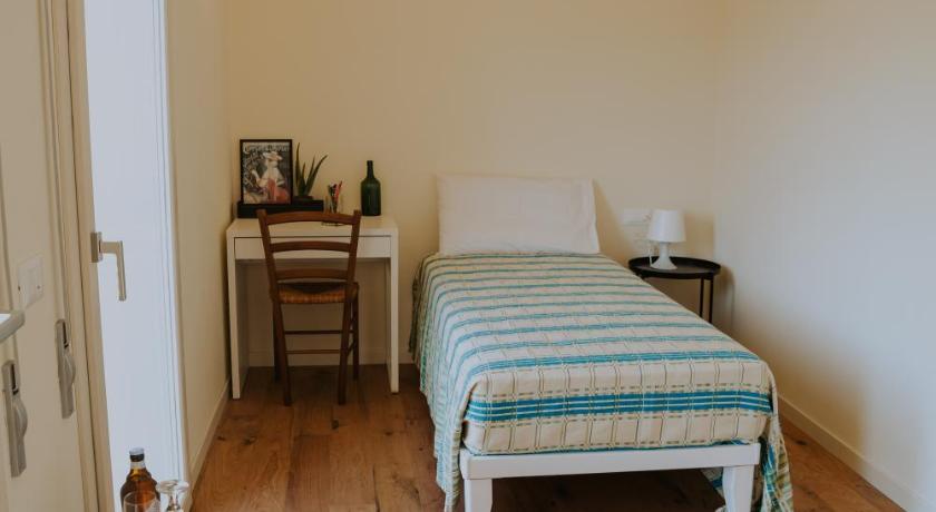 Cornedo Vicentino Casalloro 3-Star Hotel suite