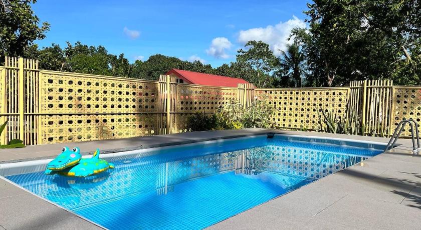 The Cabins at LVF photo