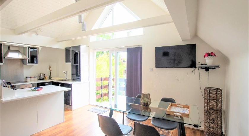 The Penthouse - image 4