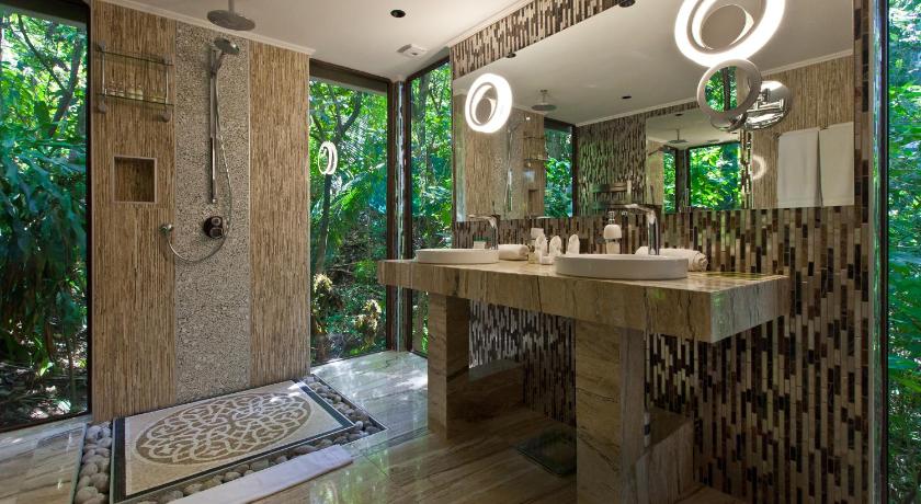 Image of Luxury Villa with Private Pool (2 adults) 10