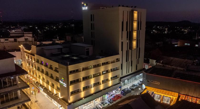 Hoteles Piedra Alta by De Los Perez — Hotel in San Andres Tuxtla